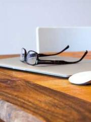 lt;Mr. Bao, Mrs. Bao